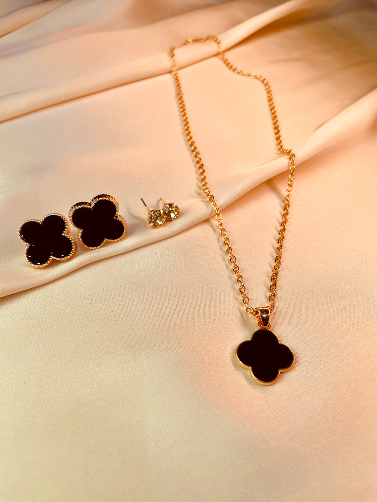 Clover style Pendent Set -Tarnish Free