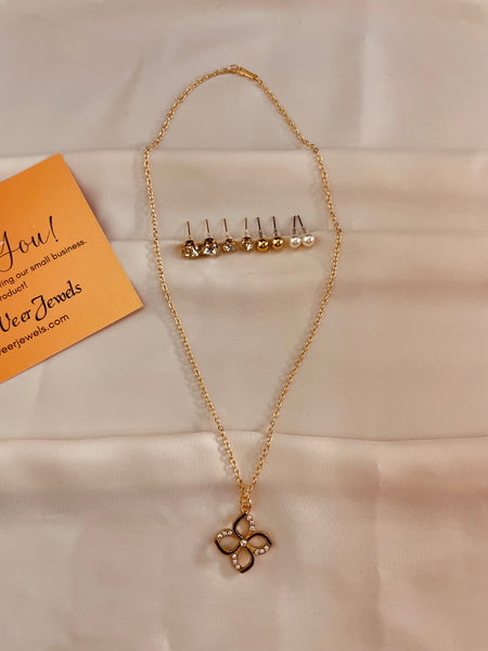 Small Stone Studded Set With Interchangeable Top's