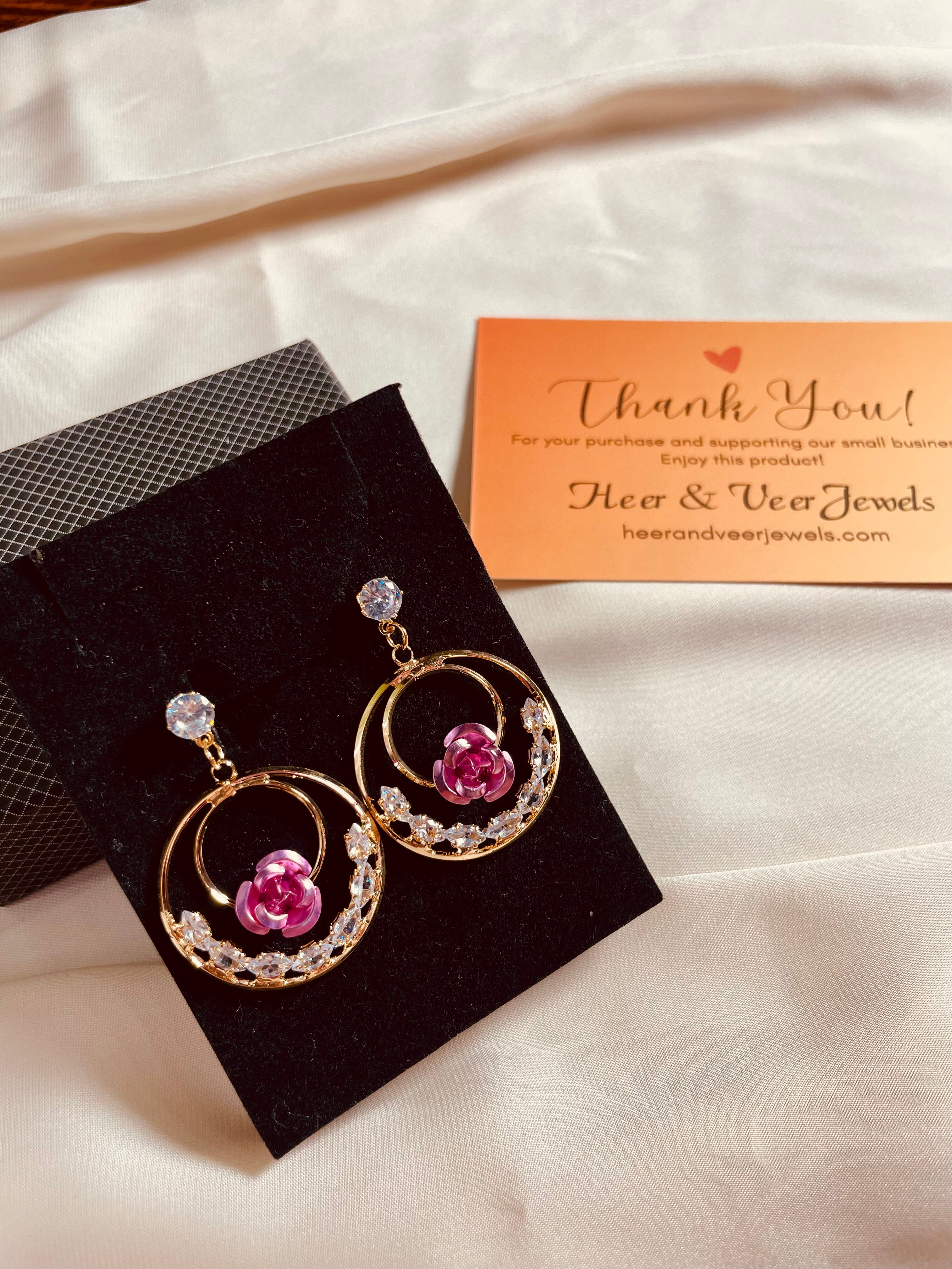 Stylish Color Flower Round Drop Earrings - Golden