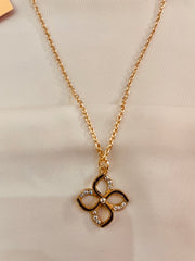 Small Stone Studded Set With Interchangeable Top's