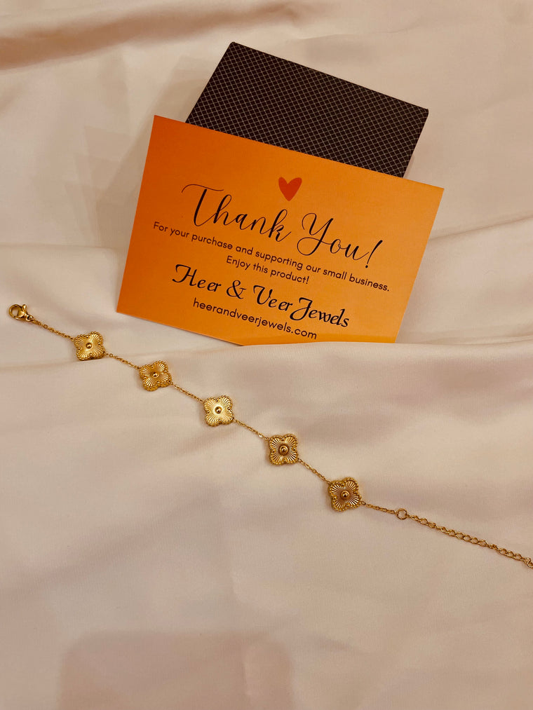 Stainless Steel Golden Clover Style Chain Bracelet