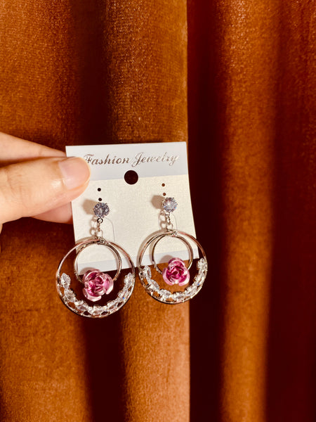 Stylish Color Flower Round Drop Earrings - Silver