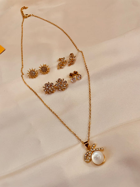 Bow Pearl Pendent Set With Four Interchangeable Stud's